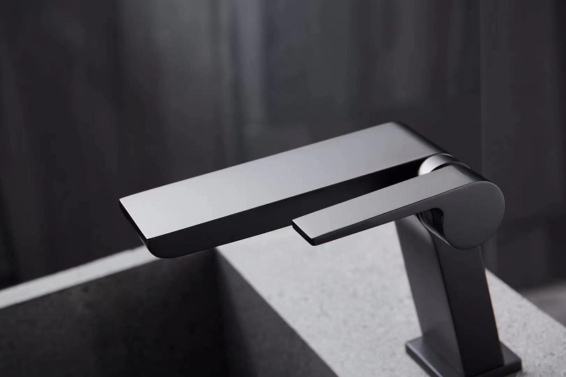 صنابير الحمام الحمام