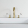 Sly Sly Gold Gold Wash Basin Faucet على نطاق واسع 8 بوصة 3 ثقب الحوض الحوض المرحاض