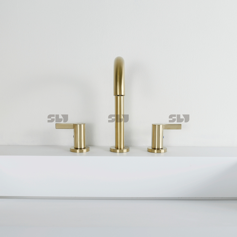 Sly Sly Gold Gold Wash Basin Faucet على نطاق واسع 8 بوصة 3 ثقب الحوض الحوض المرحاض