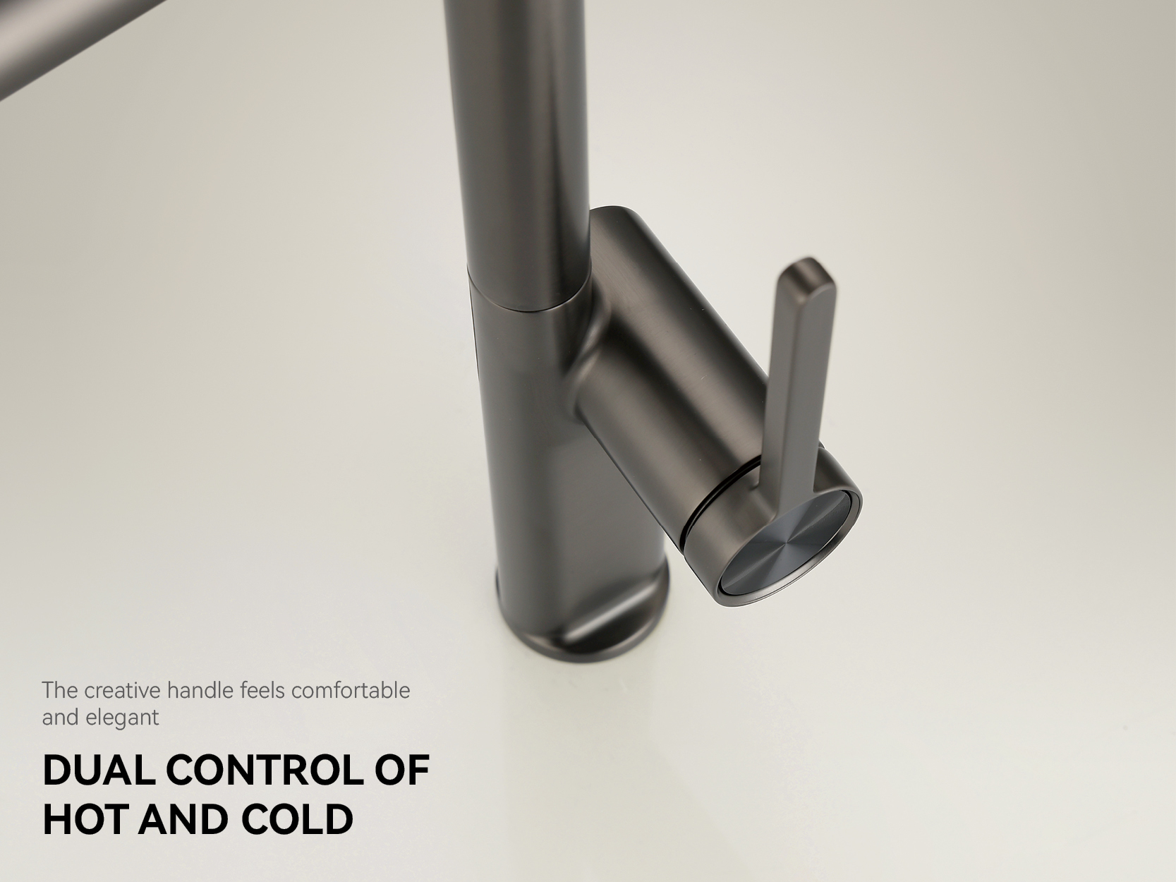 صنبور حوض المطبخ مع البخاخ