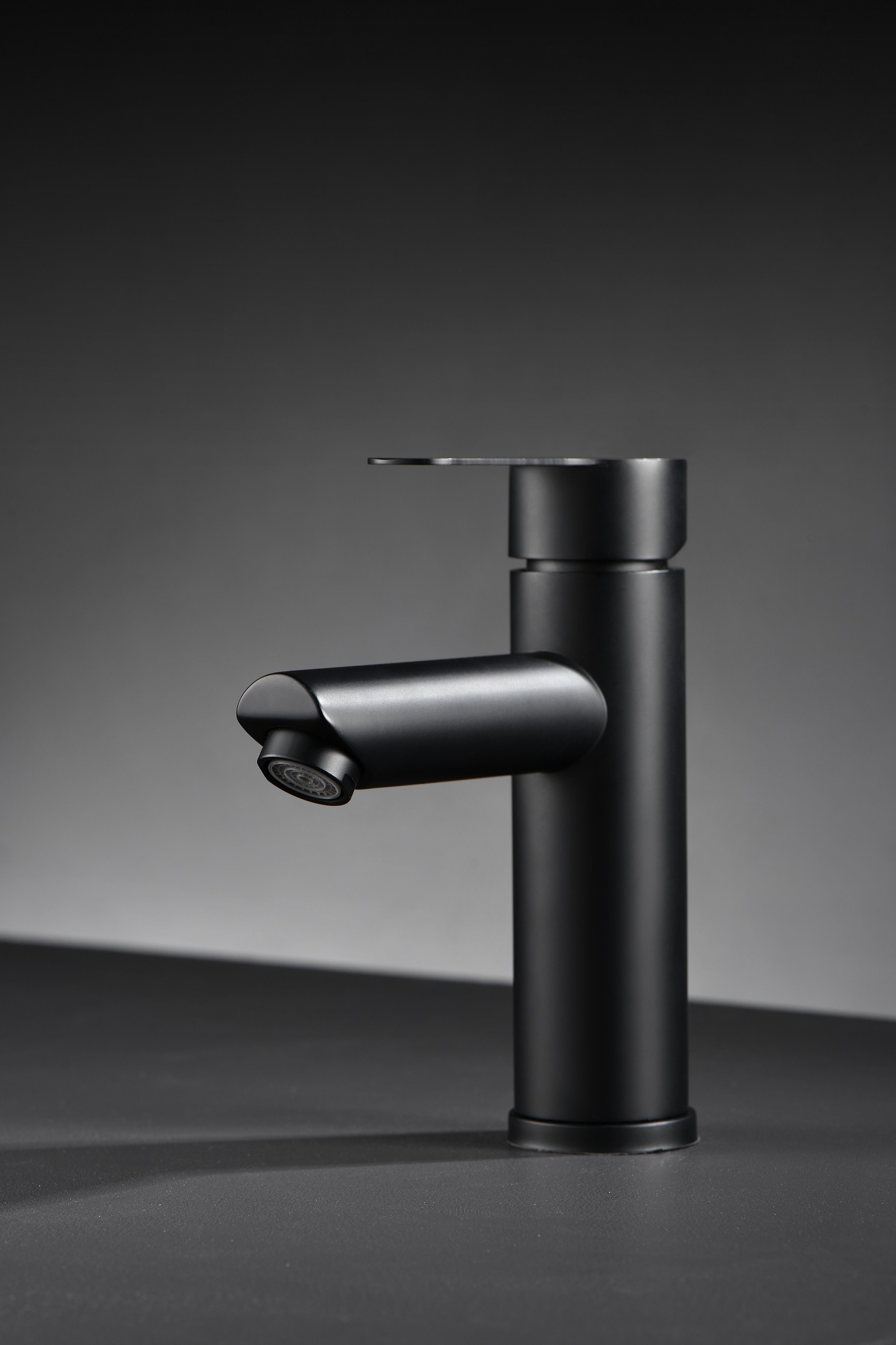 صنبور حوض الحمام بفتحة واحدة