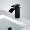 Sly Matte Black Waterfall Spout Spout Batucet مقبض واحد الحمام الغرور بالوعة صنبور