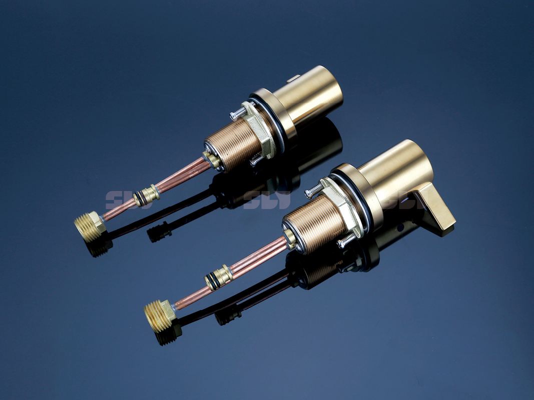 صنبور ثلاث قطع