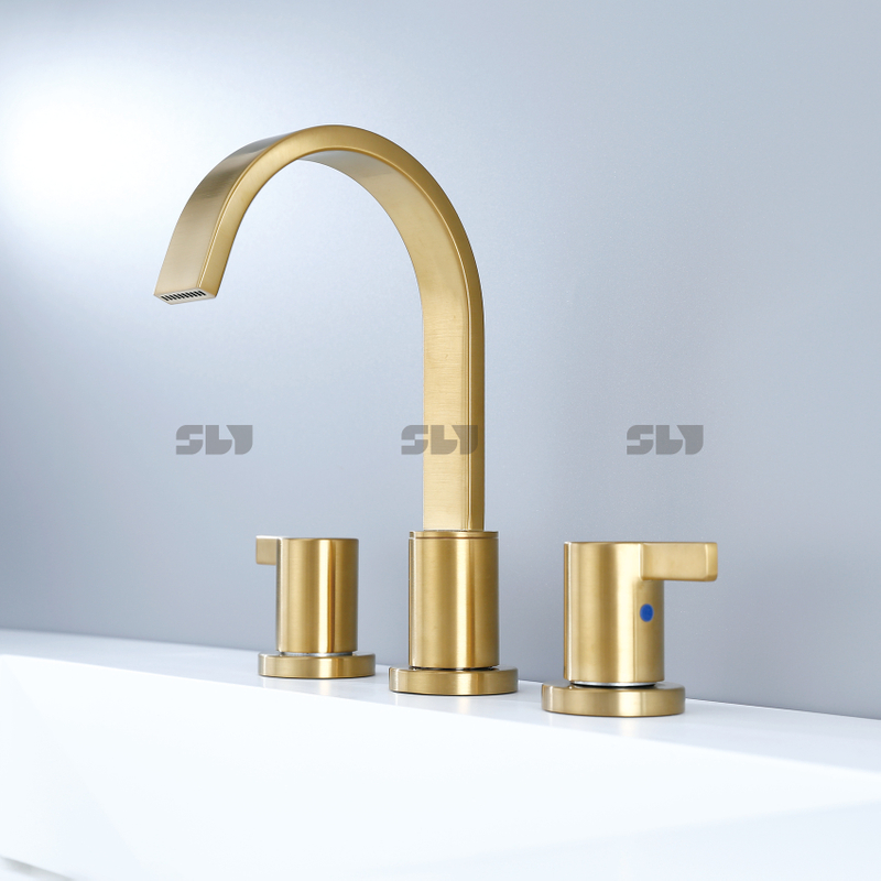 Sly China Good Superior Writed Nickel Faucet على نطاق واسع للحمام الفندق