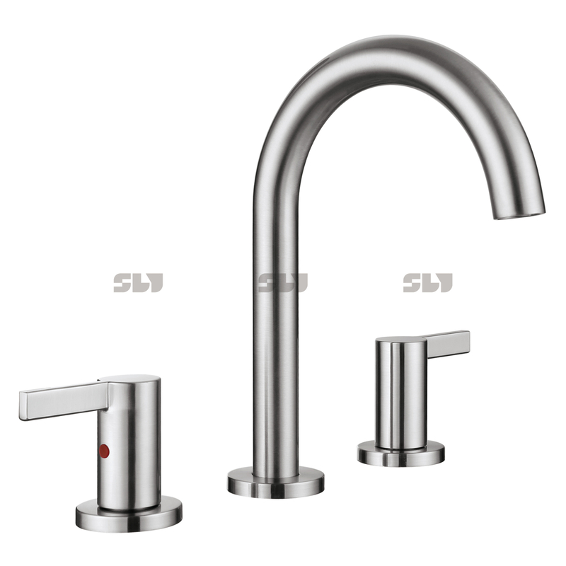 Sly Sly Gold Gold Wash Basin Faucet على نطاق واسع 8 بوصة 3 ثقب الحوض الحوض المرحاض