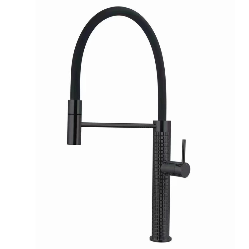 زيت خبيث مصقول Zr Gold Kitchen Sink Faucet وفر الماء الحافظة المطبخ الساخن والباردة