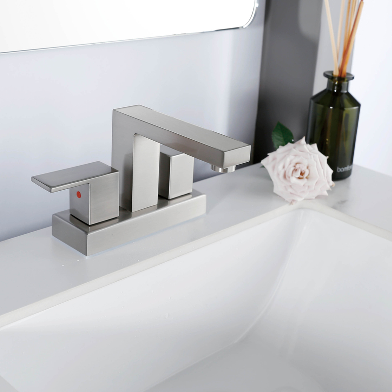 Sly two Hole Center Basin Faucet المستخدمة في الفنادق