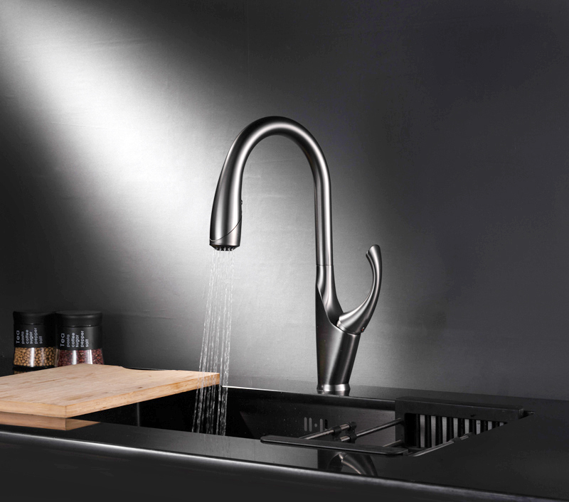 المطبخ صنبور السحب 