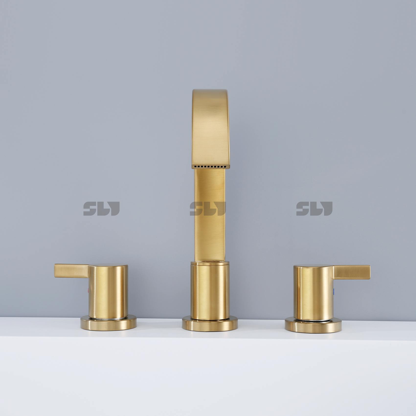 Sly China Good Superior Writed Nickel Faucet على نطاق واسع للحمام الفندق