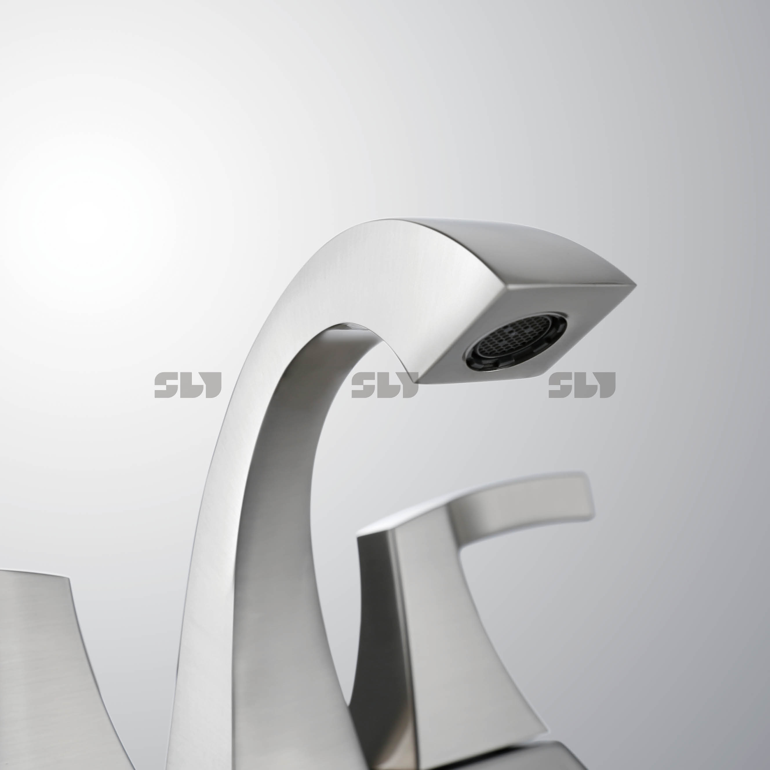 Sly Classic Design Double Handle Hot and Cold Mix Faucet