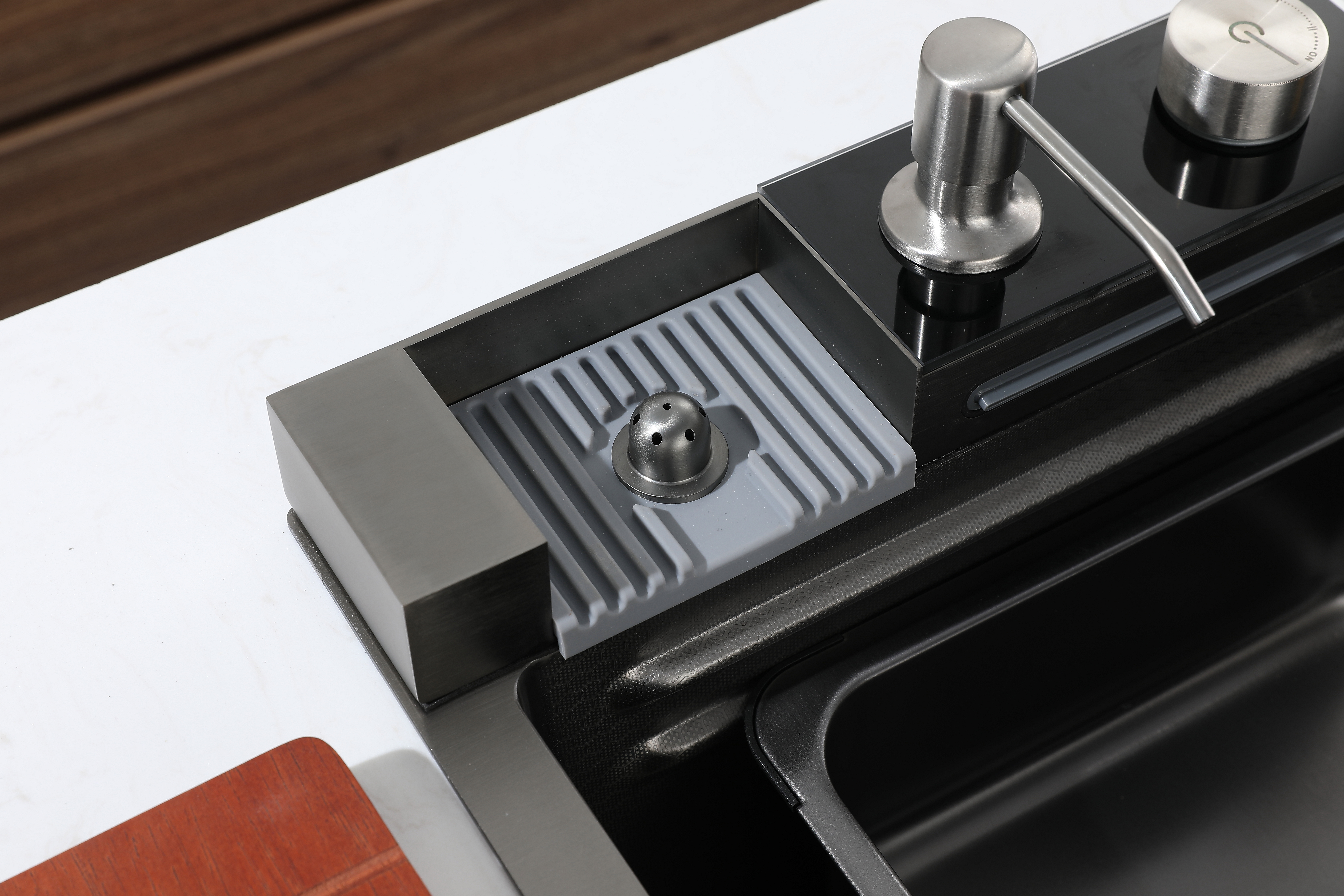 المطبخ الحنفيات 